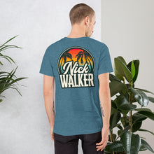 Cargar imagen en el visor de la galería, Short-sleeve unisex t-shirt