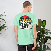 Cargar imagen en el visor de la galería, Short-sleeve unisex t-shirt