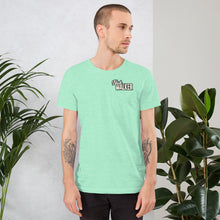 Cargar imagen en el visor de la galería, Short-sleeve unisex t-shirt
